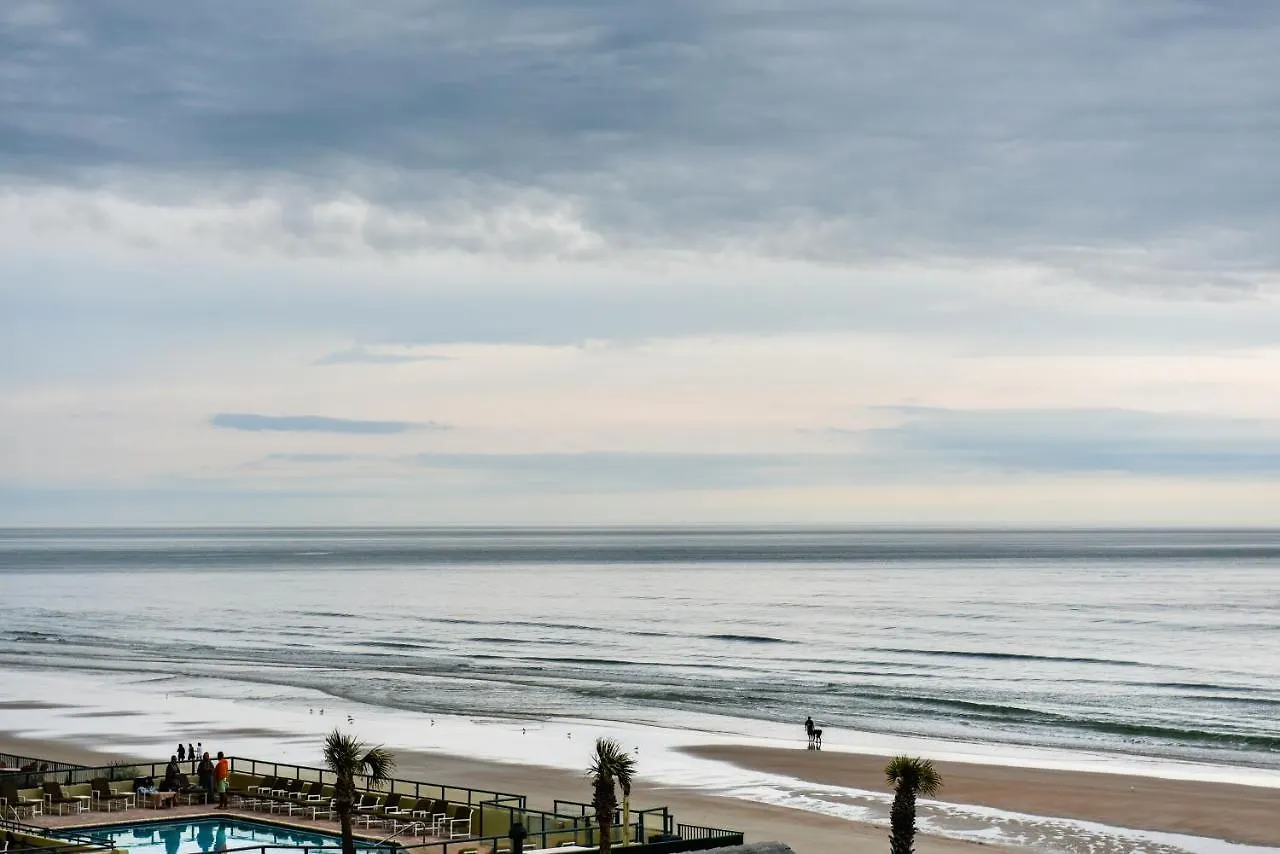 Sunshine & Oceanfront Serenity Daytona Beach Shores