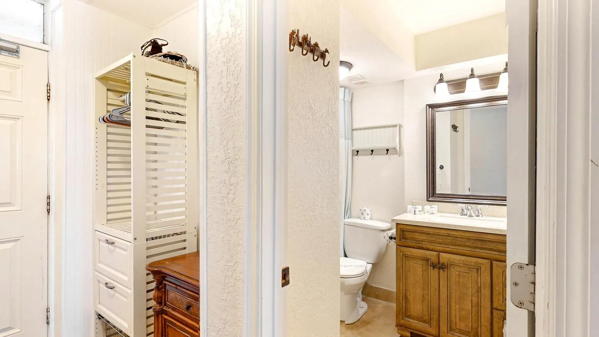 Apartment Sunshine & Oceanfront Serenity Daytona Beach Shores