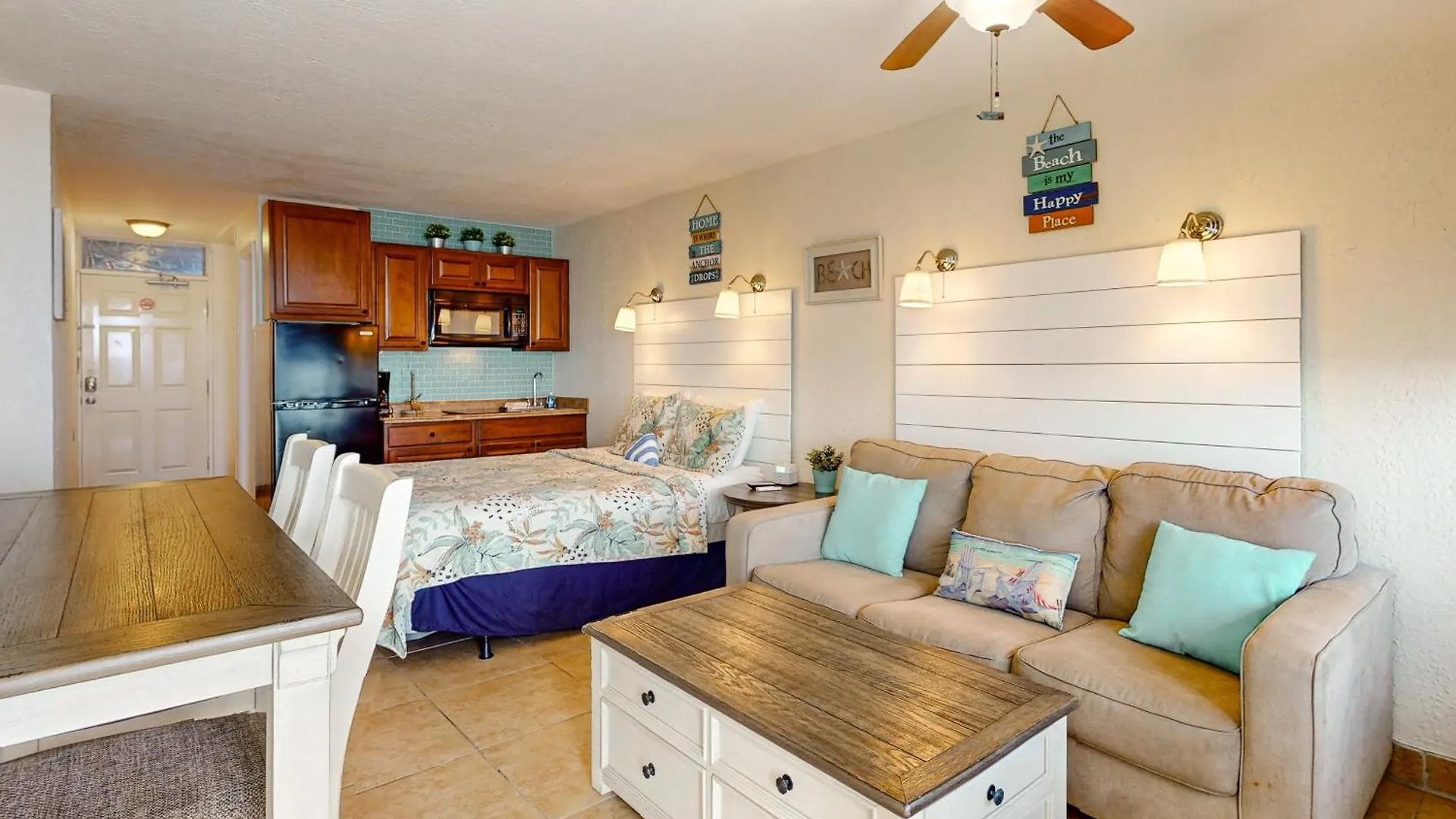 Sunshine & Oceanfront Serenity Daytona Beach Shores