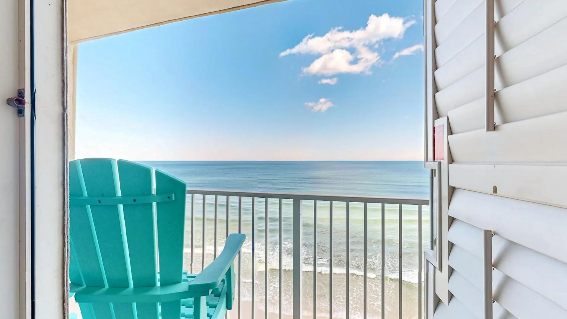 Sunshine & Oceanfront Serenity Daytona Beach Shores Apartment