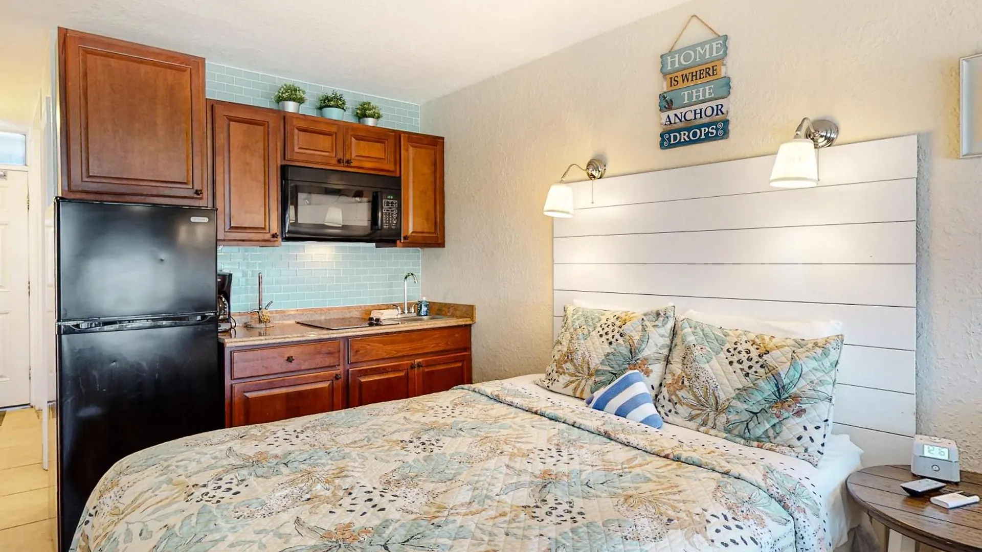 Sunshine & Oceanfront Serenity Daytona Beach Shores United States