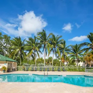 The Trinidad -pool & Parking , Key West United States
